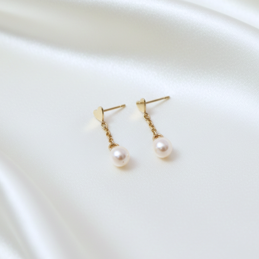 Beatrice Heart and Teardrop Pearls Earrings