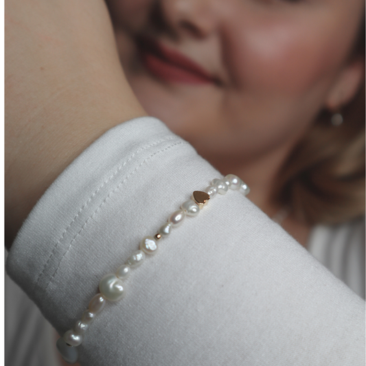 Selene Hearts, Beads and Pearls Bracelet