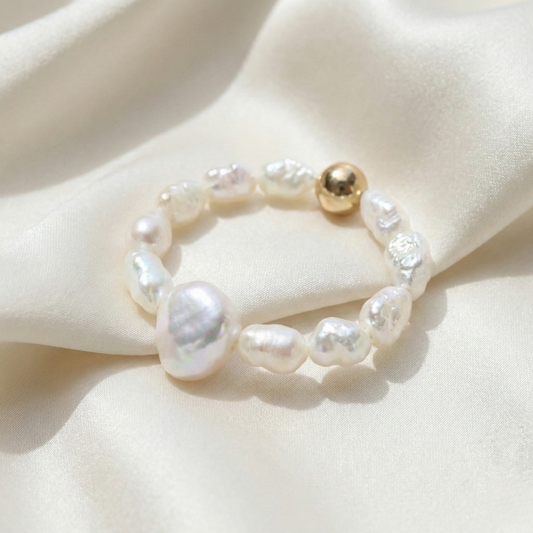 Luna Seed Pearl Ring