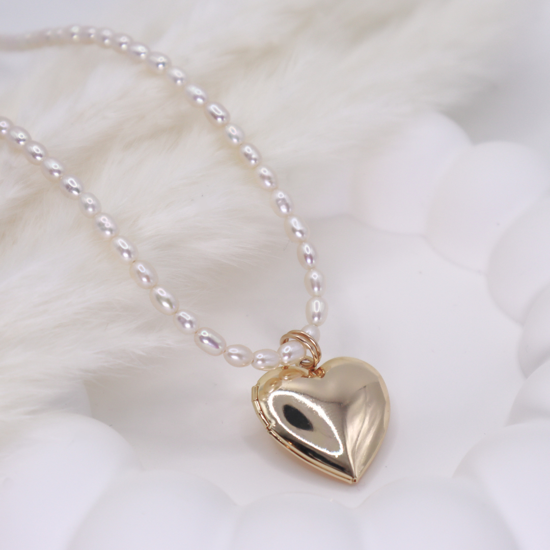 Heart Locket Classic Pearl Necklace