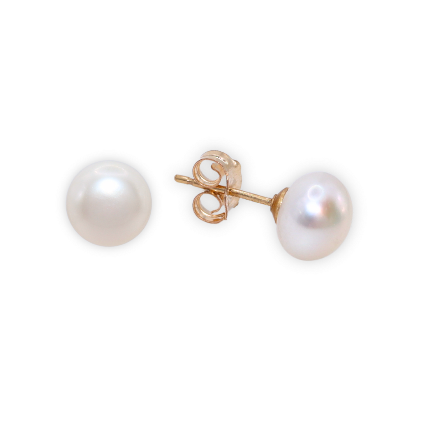 7mm pearl studs that add a touch of sophistication to any outfit