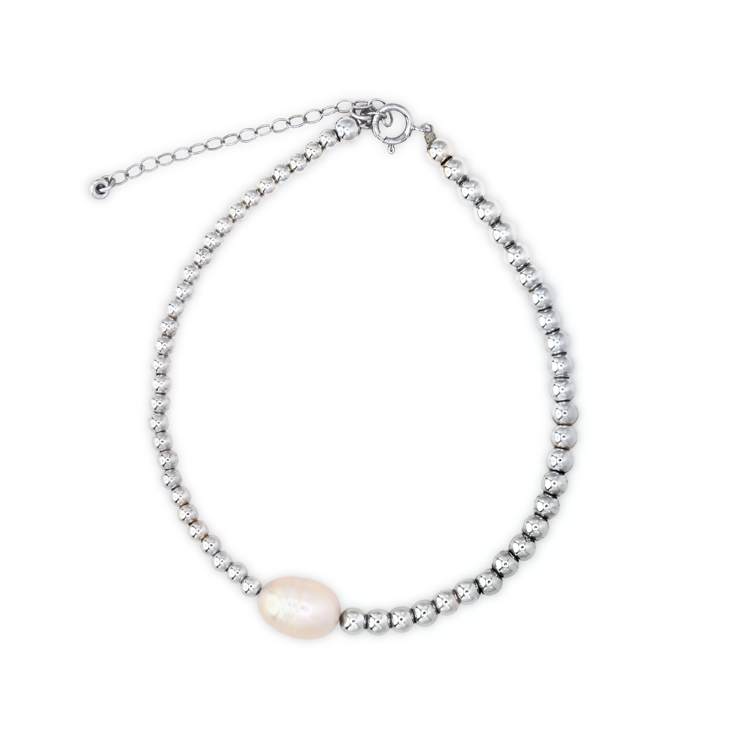 An exquisite silver beads bracelet with a prominent pearl, embodying elegance and timeless beauty.