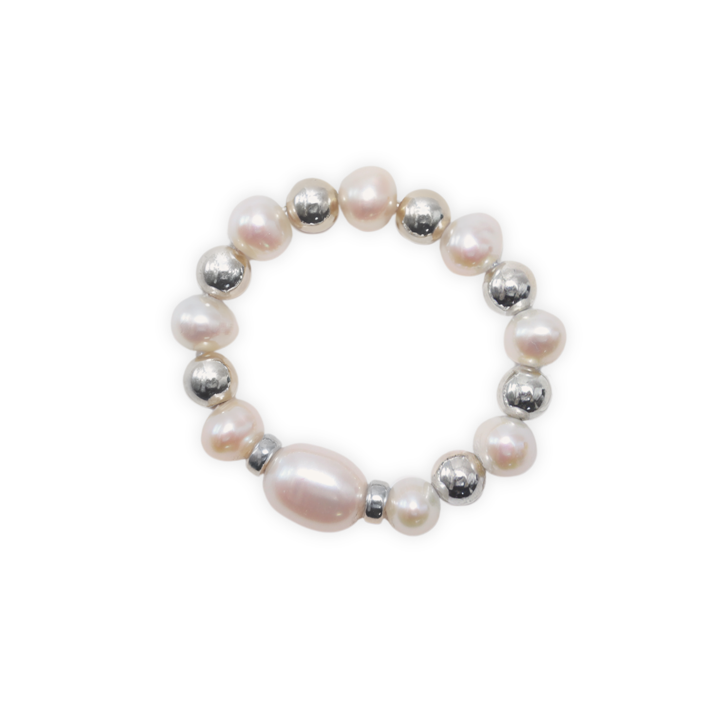 Exquisite silver beads and white pearl ring, a timeless accessory that embodies elegance and refined style.