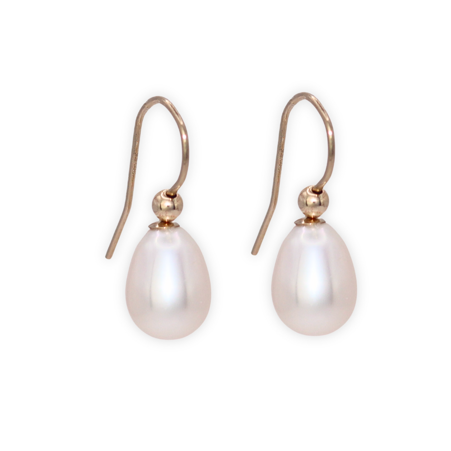 The lustrous teardrop pearls and shimmering beads are delicately handcrafted into a hook style design, perfect for any occasion.