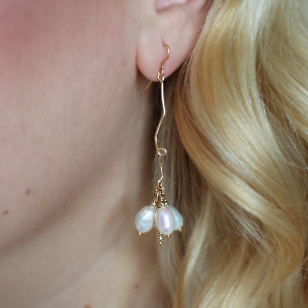 Fleur Long Flower Pearl Earrings