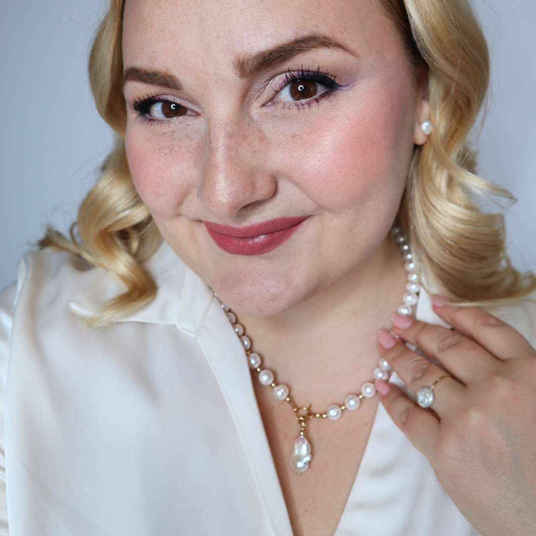 Seraphine 3 in 1 Convertible Large Pearl Necklace with Detachable Baroque Pearl Charm