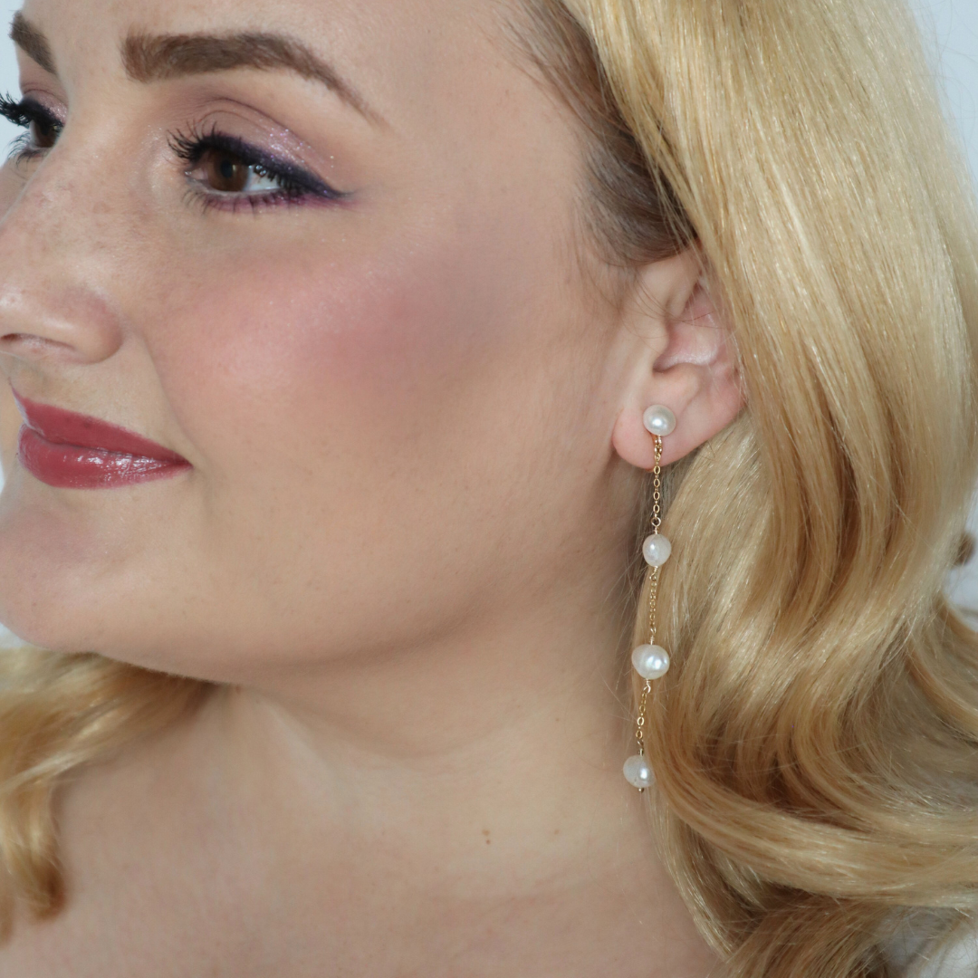 Luna Long Baroque Pearl Earrings - Clip On