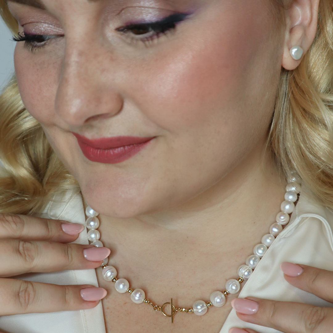 Seraphine Large Irregular Oval Pearl Necklace