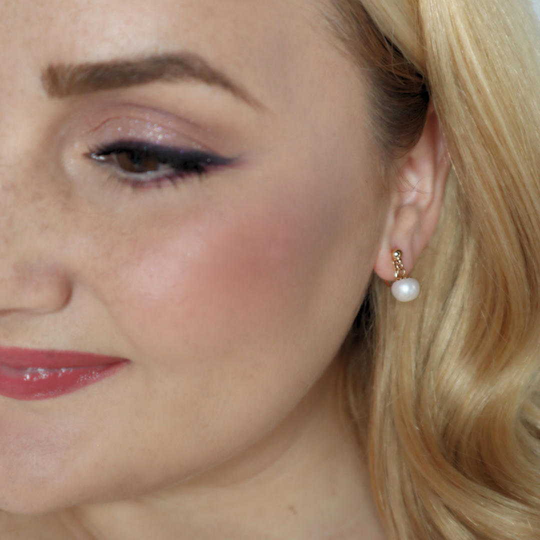 Naomi Drop Pearl Earrings - Clip On