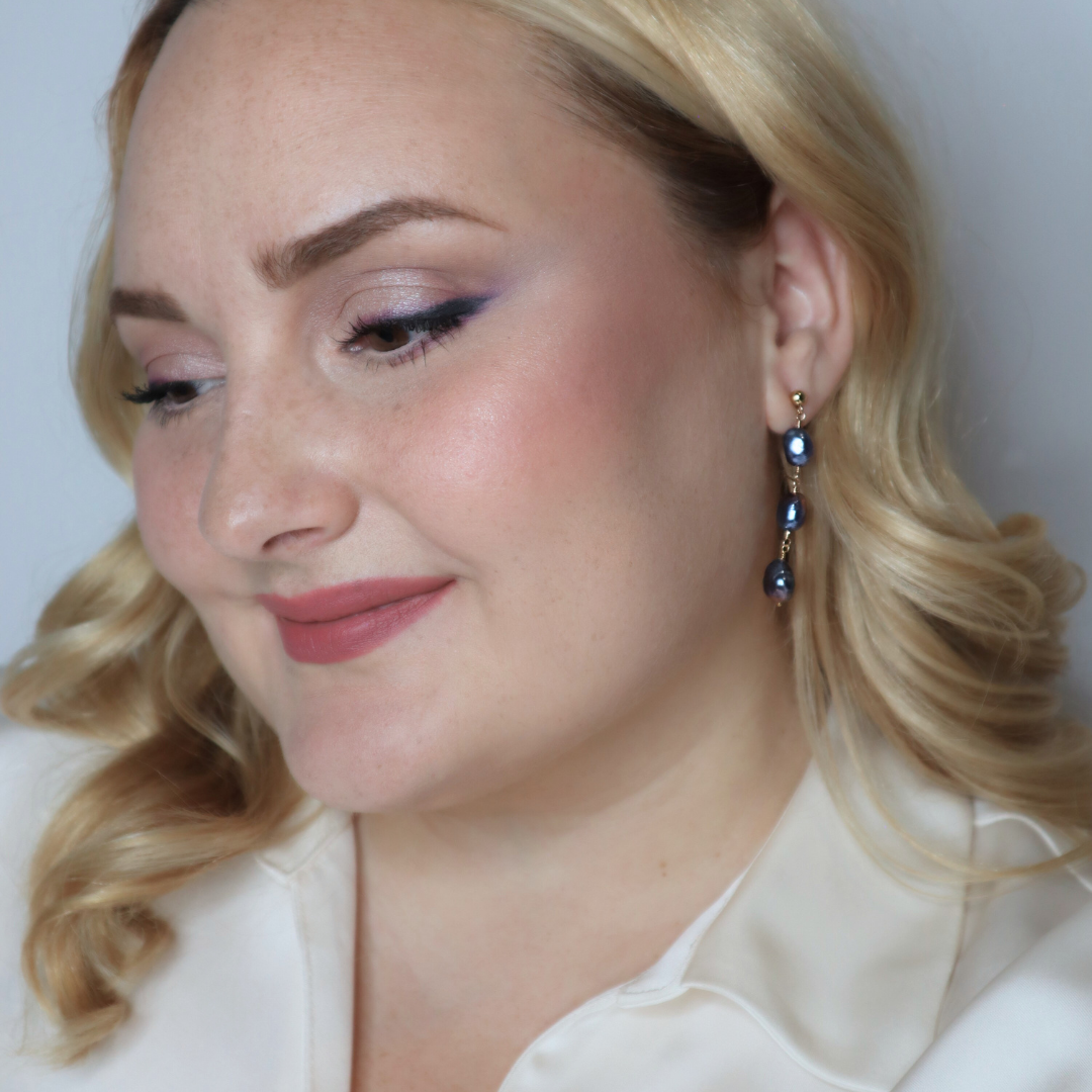 Elara Black Pearl Drop Earrings