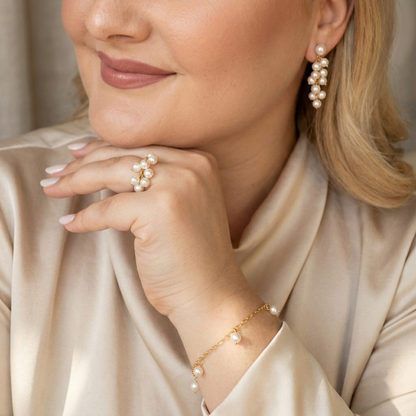 Alba Round Pearl Drops Necklace