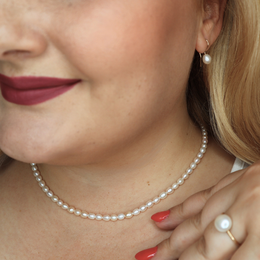 Genevive Classic Pearl Necklace