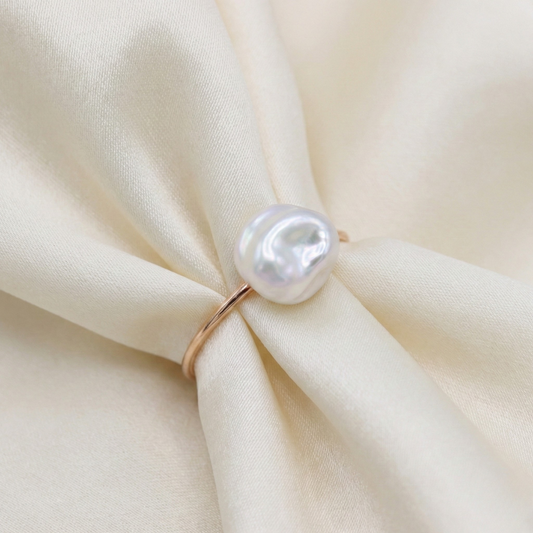 Alexa Baroque Pearl Ring
