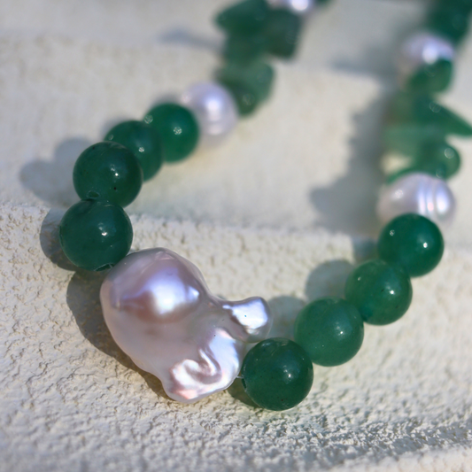 Wilderness Bloom - Crystal Beads, Oval and Baroque Pearls Necklace