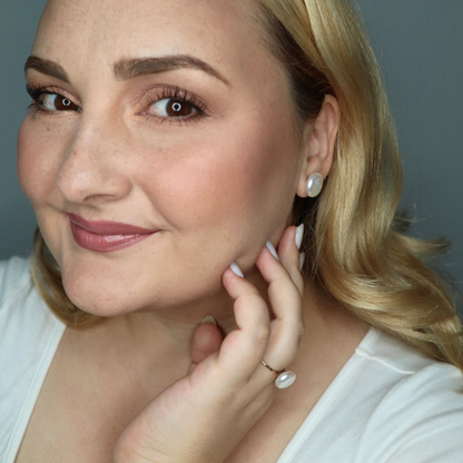 Maya Large Coin Pearl Stud Earrings