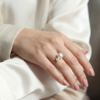 Eliza Button Pearl Ring