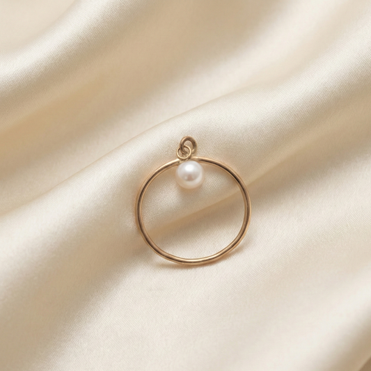 Isla Round Pearl Dangle Ring