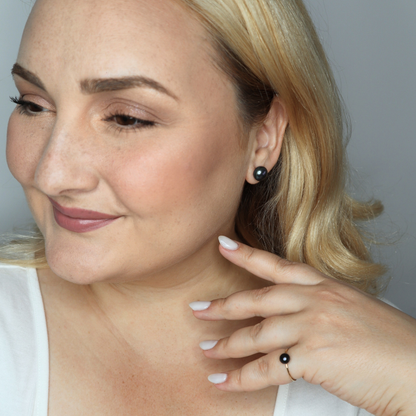 Vivi X-Large (10.5 mm) Black Pearl Stud Earrings