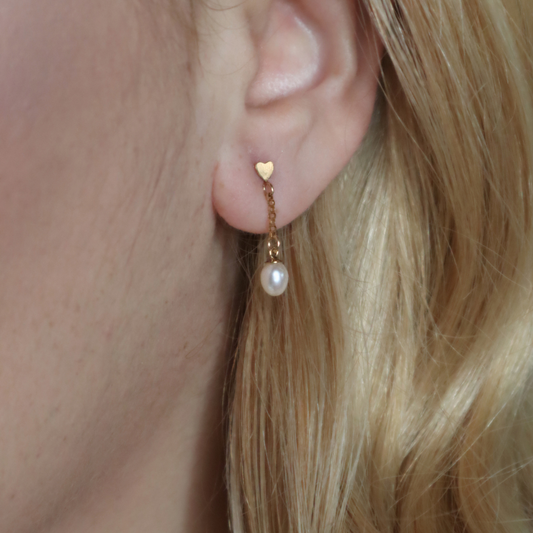 Beatrice Heart and Teardrop Pearls Earrings