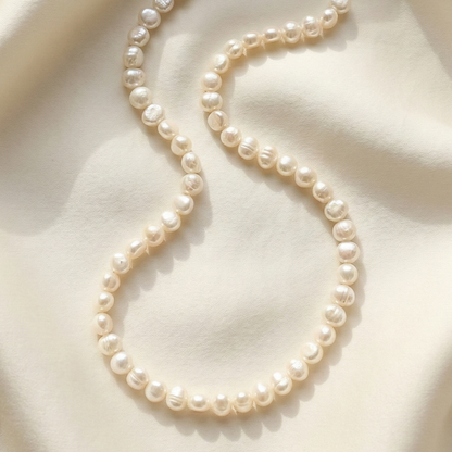 Iris Baroque Pearls Necklace