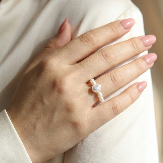 Luna Seed Pearl Ring