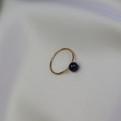 Noa Round Black Pearl Ring