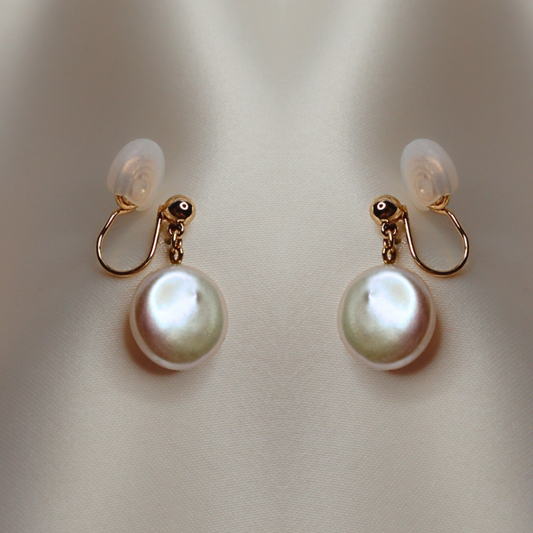 Maya Coin Pearl Earrings - Clip On