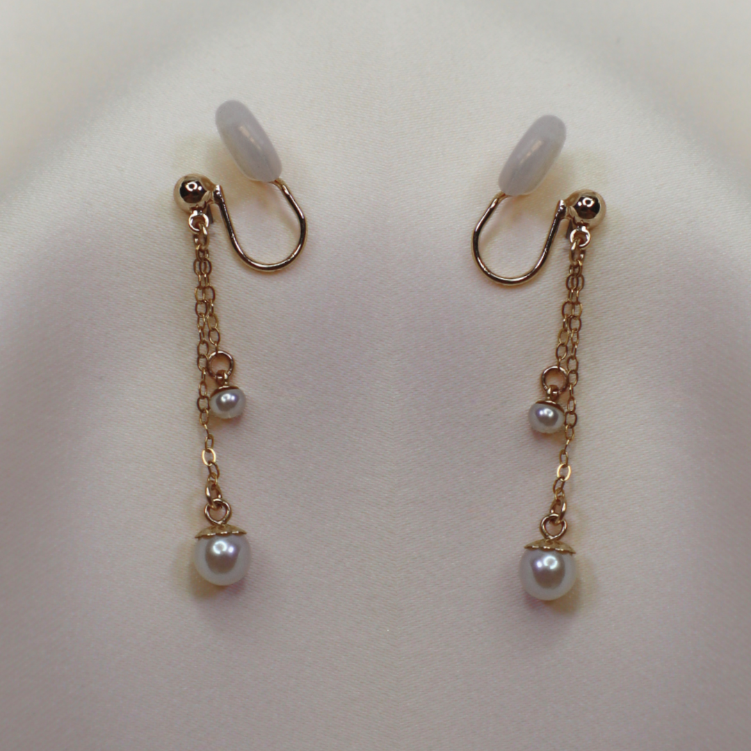 Olivia Round Pearls Dangle Earrings - Clip On