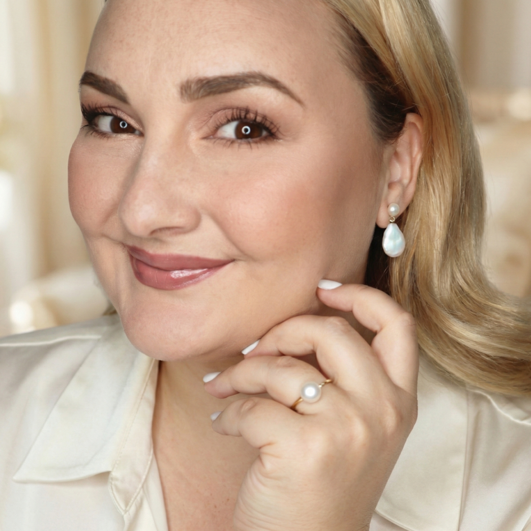 Evelyn 3 in 1 Convertible Flat Teardrop Pearl Earrings