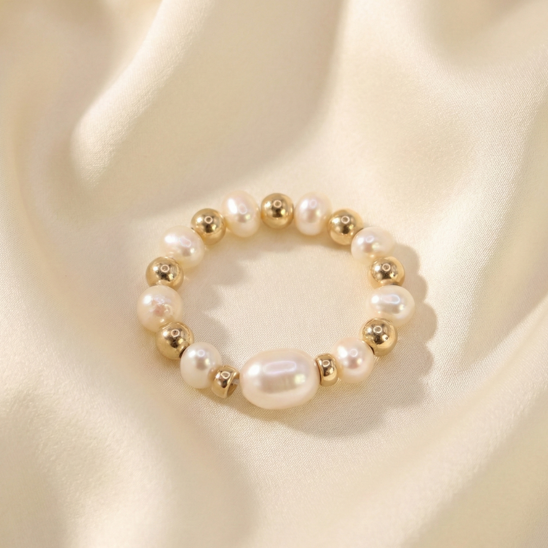 Rose Beads and Pearls Ring