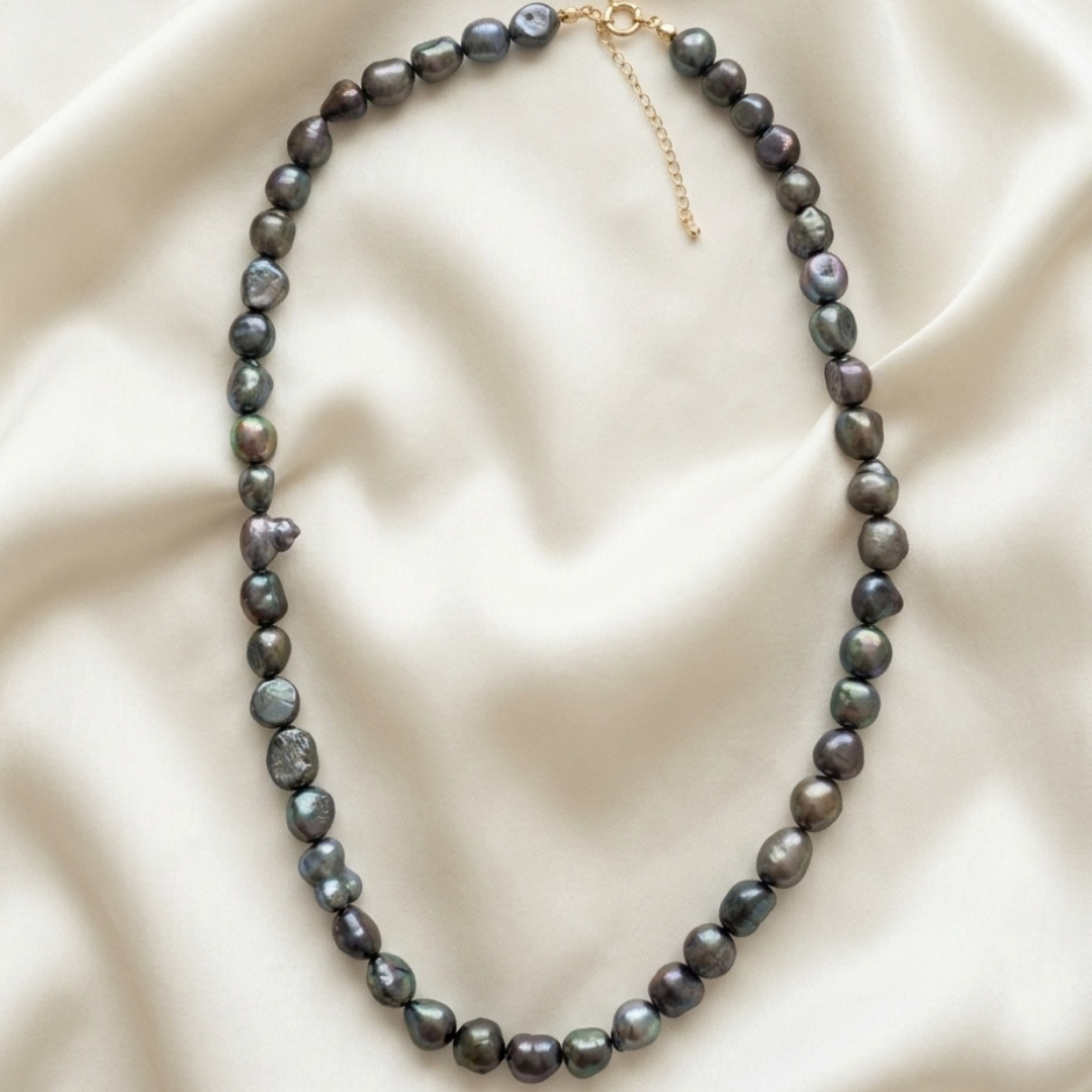 Elara Black Baroque Pearl Necklace