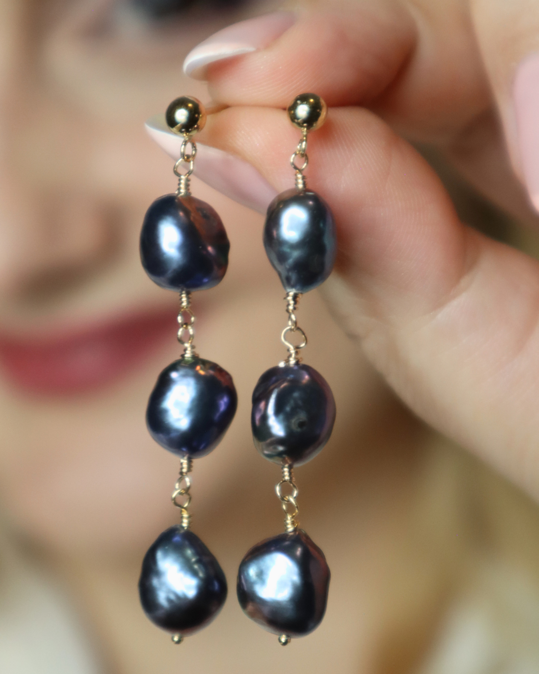 Elara Black Pearl Drop Earrings