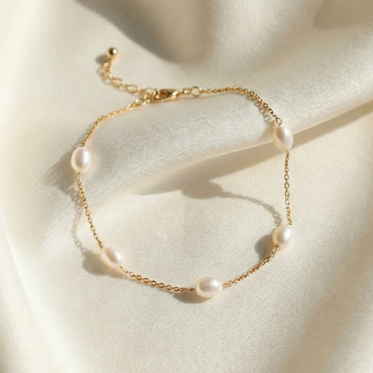 Ella Pearl Chain Bracelet