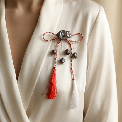 Elara Black Pearl Cloud Brooch