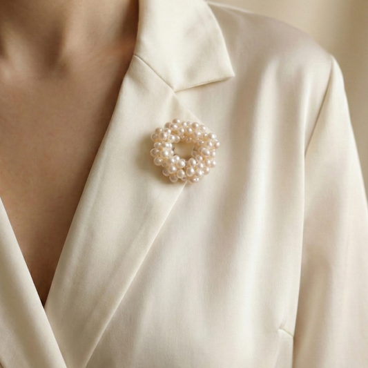 Blossom Wreath Pearl Brooch