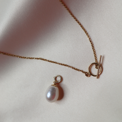 Julia Chain T-Bar Necklace