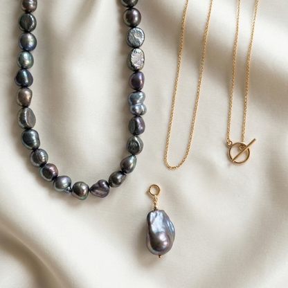 Elara Black Baroque Pearl Charm with Clasp