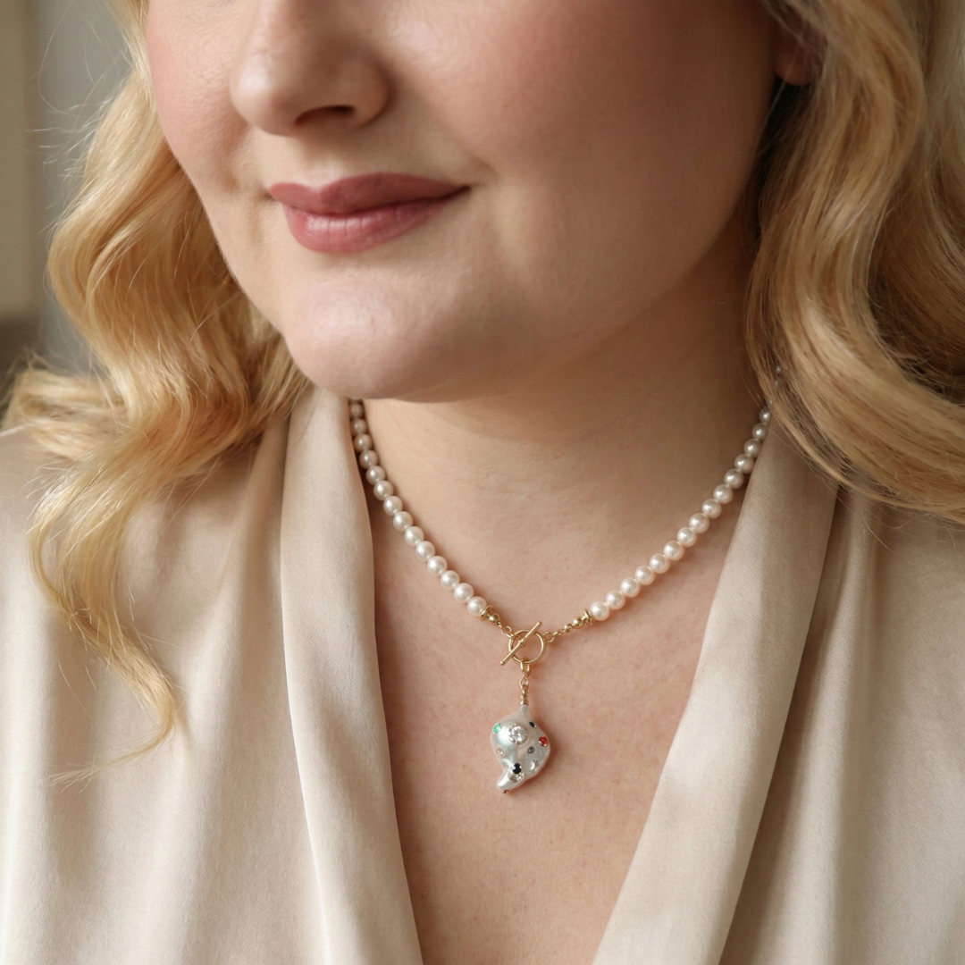 Gemma Bejeweled Baroque Pearl Charm with Clasp