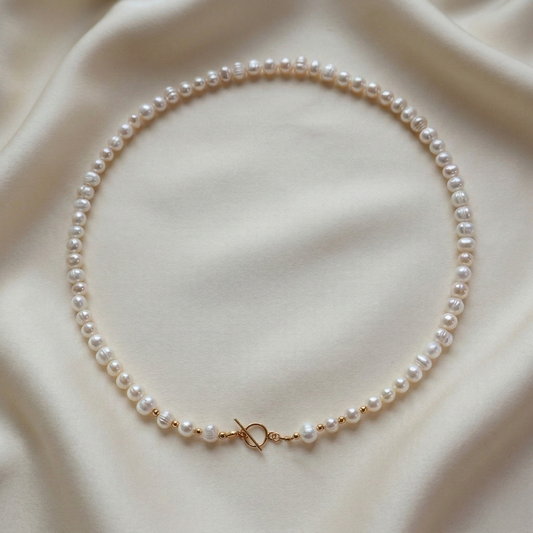 Seraphine Small Irregular Oval Pearl Necklace