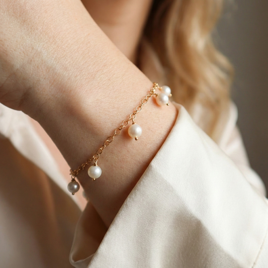 Alba Round Pearl Drops Bracelet