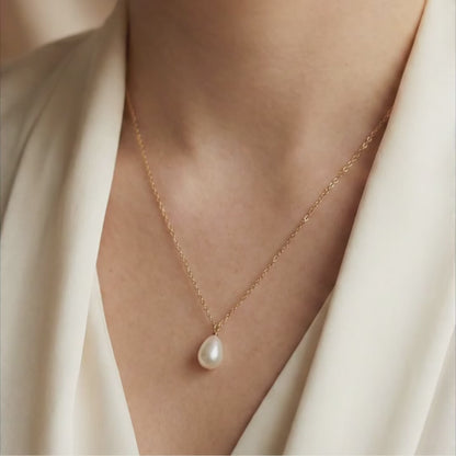 Ella Teardrop Pearl Chain Necklace