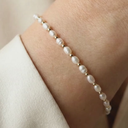 Phoebe Pearls and Beads Bracelet