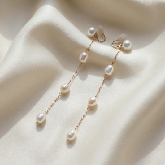 Maria Long Pearl Earrings - Clip On