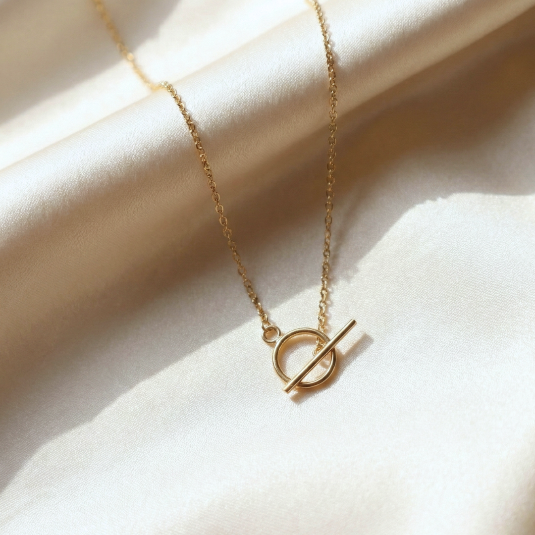 Julia Chain T-Bar Necklace